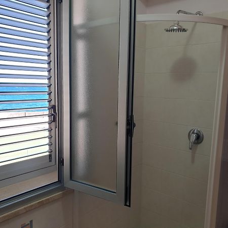 Rising Sun Bay Apartment Augusta Ngoại thất bức ảnh