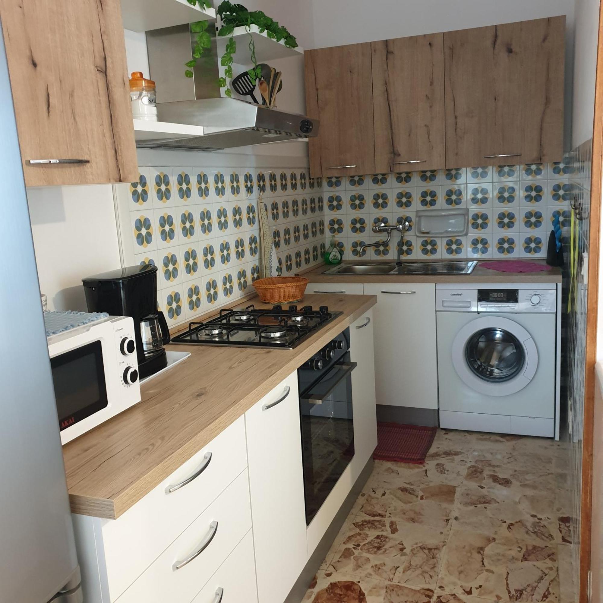 Rising Sun Bay Apartment Augusta Ngoại thất bức ảnh
